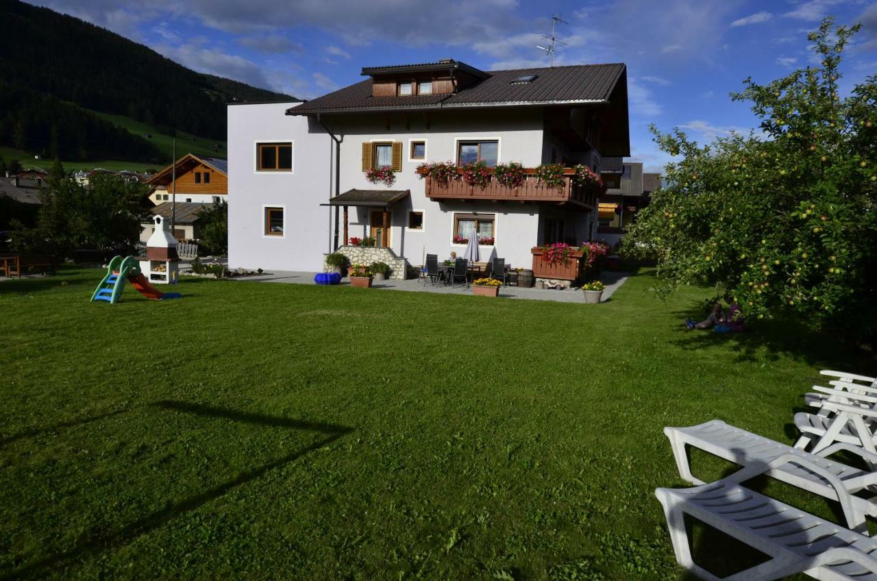 Haus Cosso Apartment Villabassa Bagian luar foto